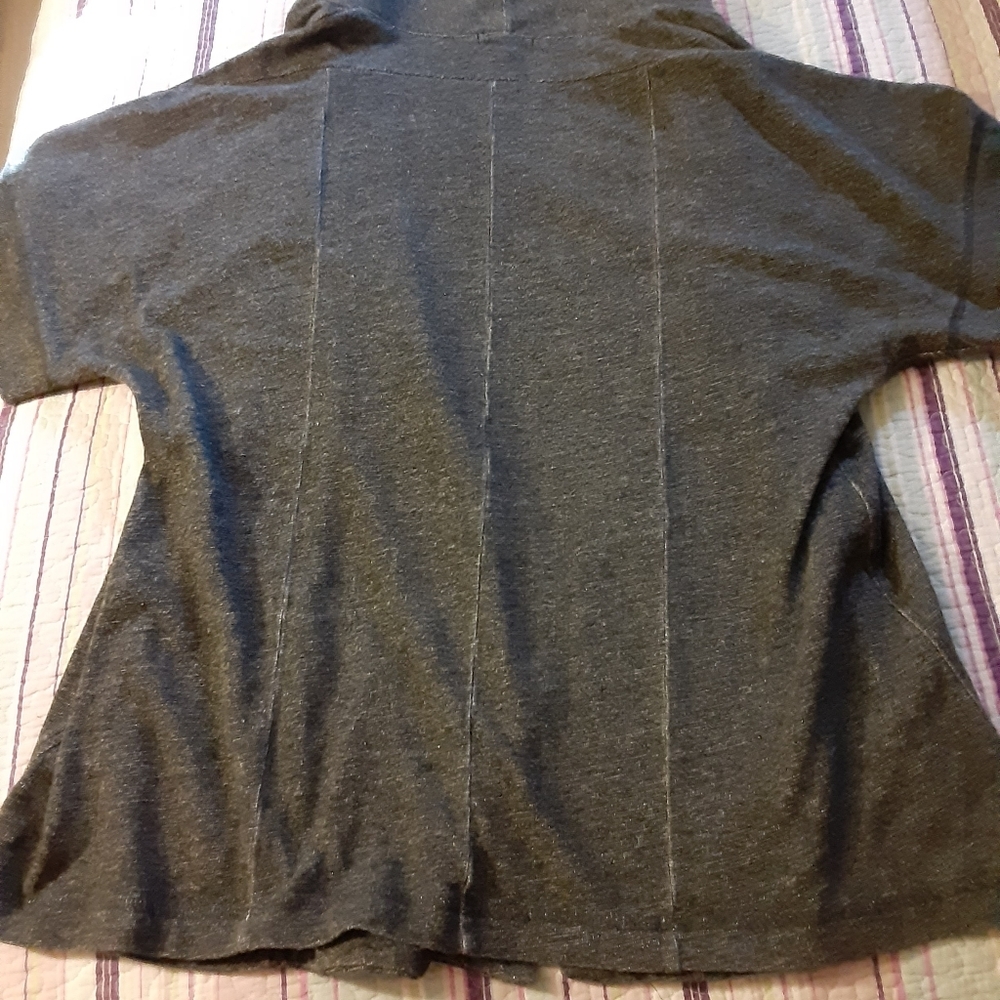 Size Xs gray summer short sleeve cardigan sweater - Picture 4 of 16